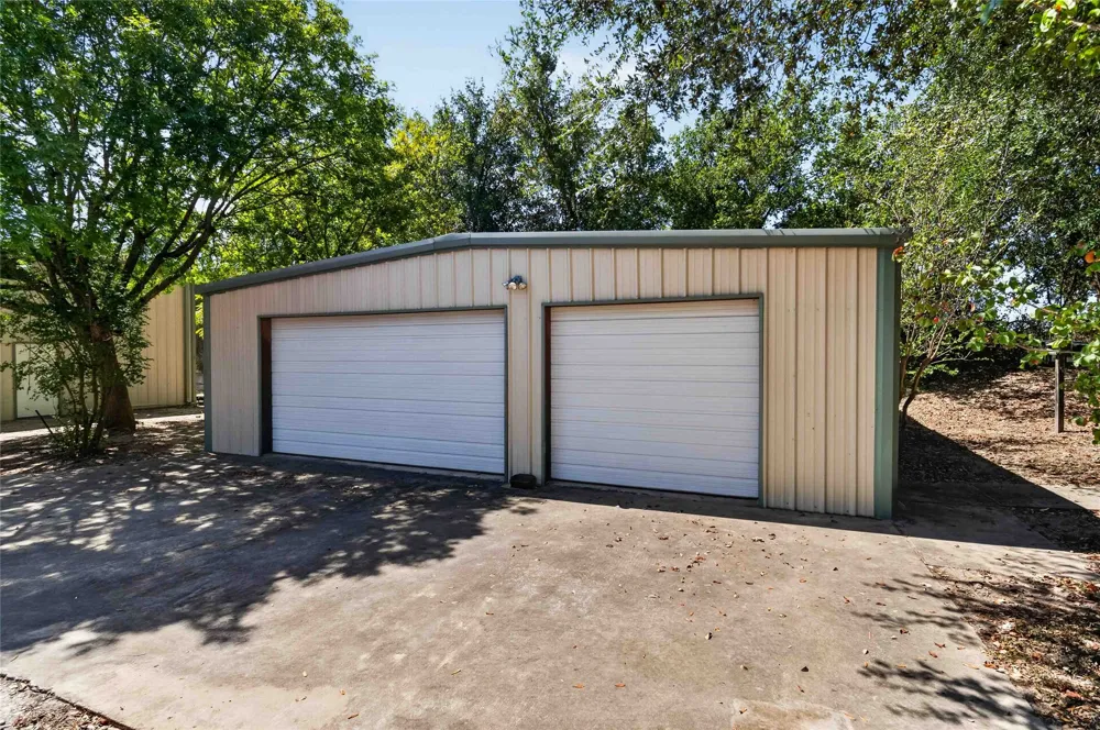 301 FM 1660 Hutto, TX 78634