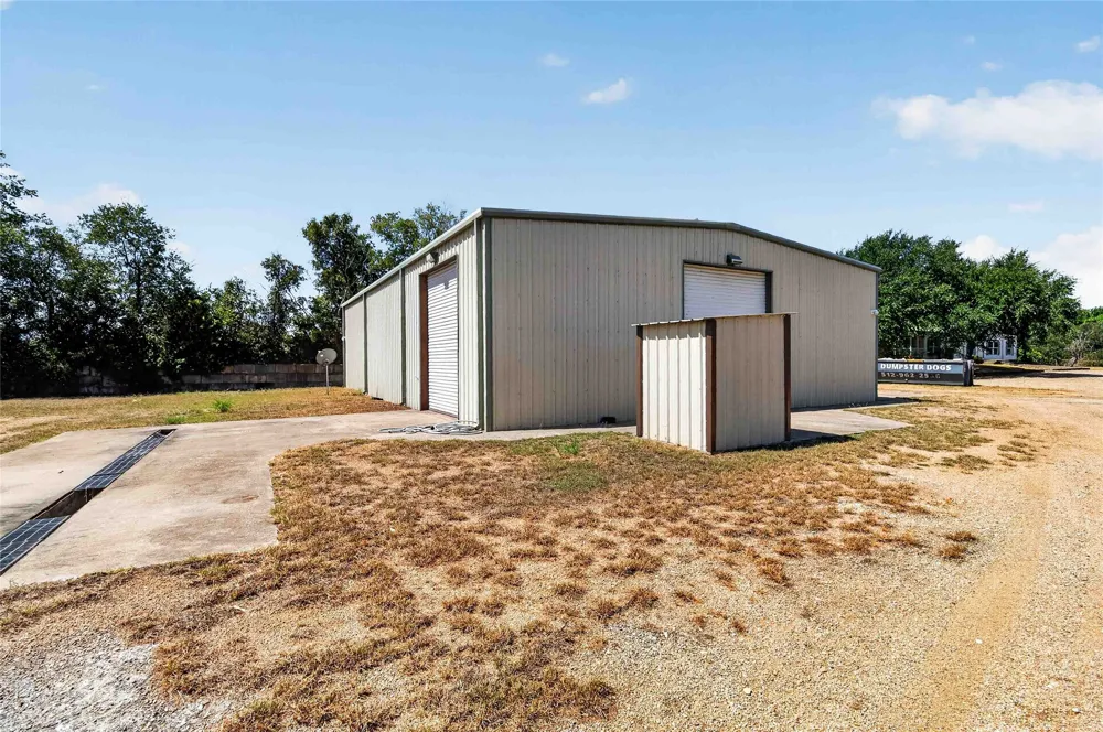 301 FM 1660 Hutto, TX 78634