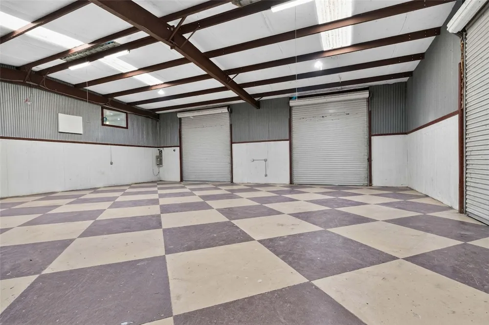 301 FM 1660 Hutto, TX 78634