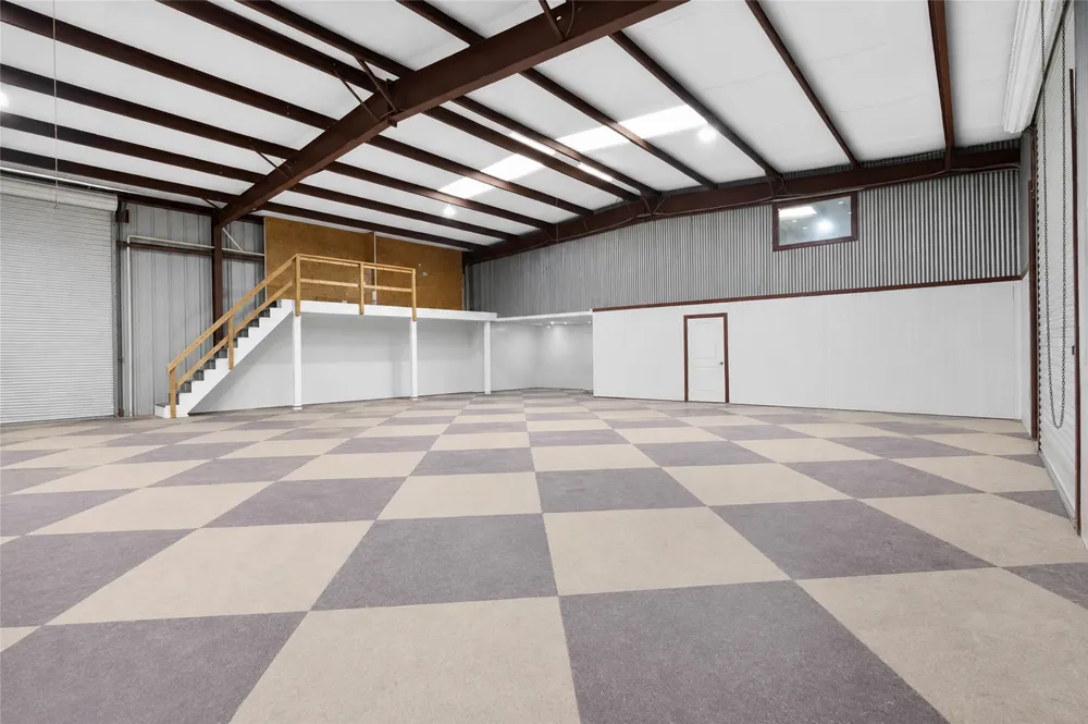 301 FM 1660 Hutto, TX 78634