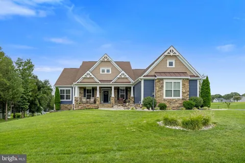 201 SARATOGA WOODS LANE