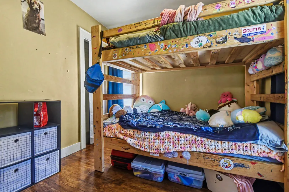 4858 Walton Avenue SW Wyoming, MI 49548