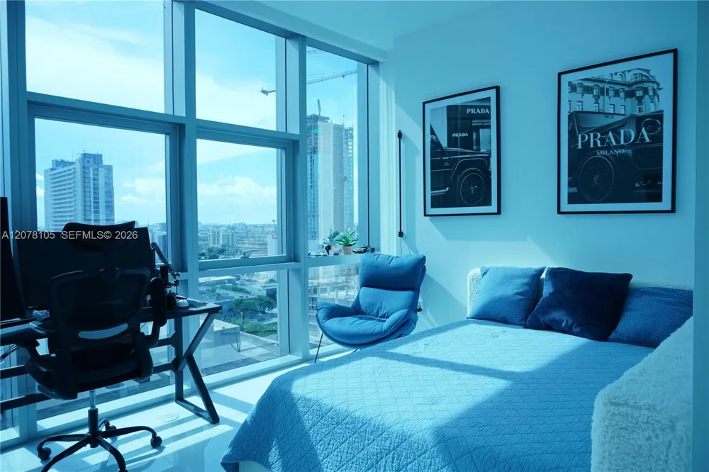 851 NE 1st Ave #1408 Miami, FL 33132