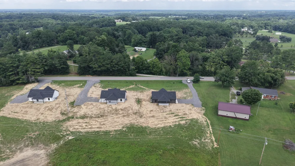 4649 Scottsville Rd Lafayette, TN 37083