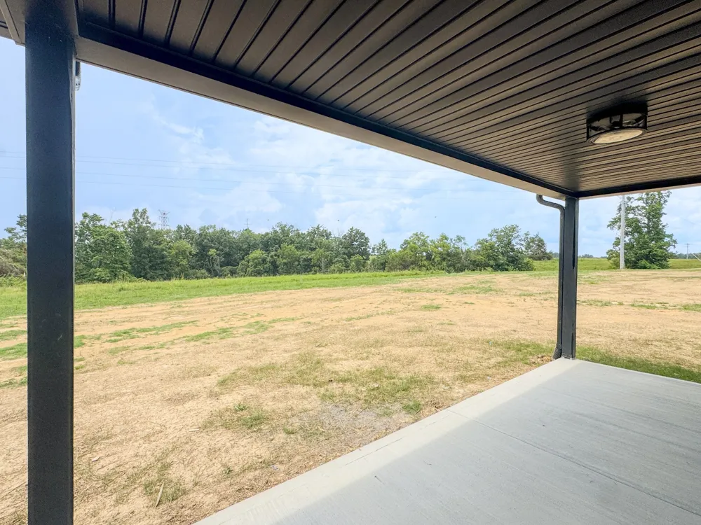 4649 Scottsville Rd Lafayette, TN 37083