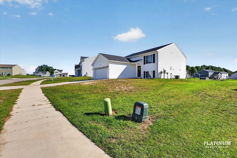 217 Vansen Drive Kent City Village, MI 49330