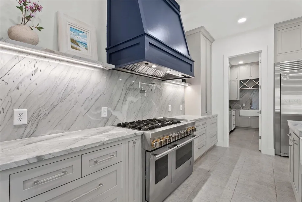 8129 NEVIS RUN Lakewood Ranch, FL 34202