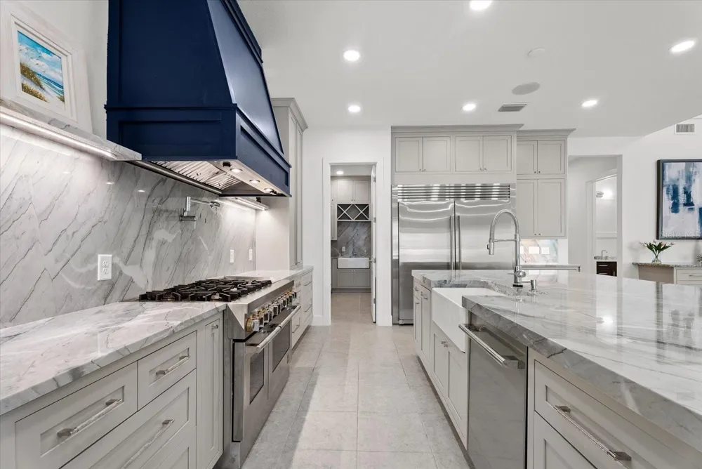 8129 NEVIS RUN Lakewood Ranch, FL 34202