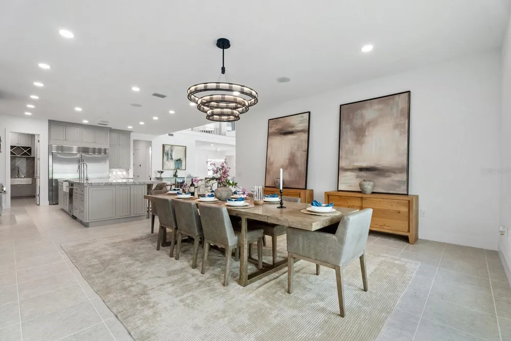 8129 NEVIS RUN Lakewood Ranch, FL 34202