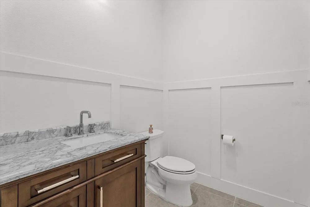 8129 NEVIS RUN Lakewood Ranch, FL 34202