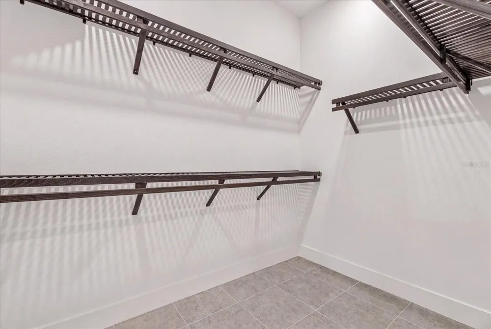 8129 NEVIS RUN Lakewood Ranch, FL 34202