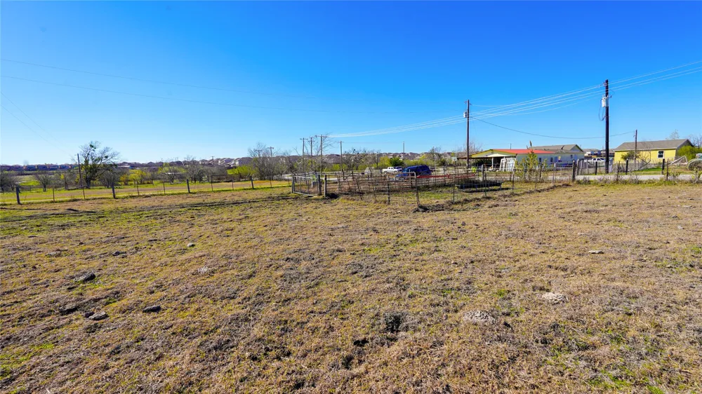 12321 Johnson Road Manor, TX 78653