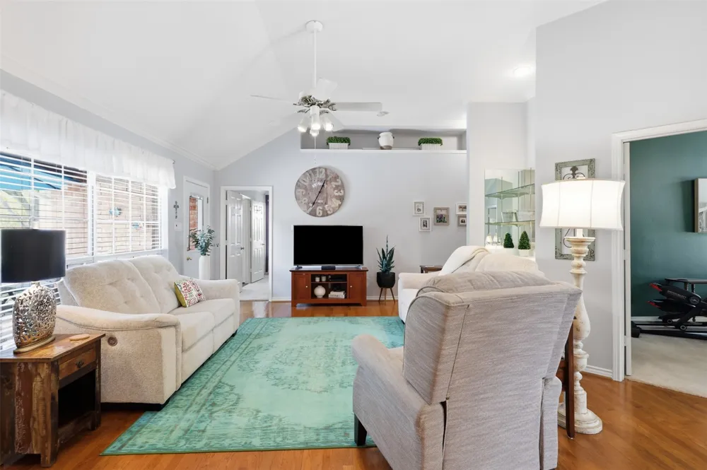 2307 Bristol Drive Carrollton, TX 75006