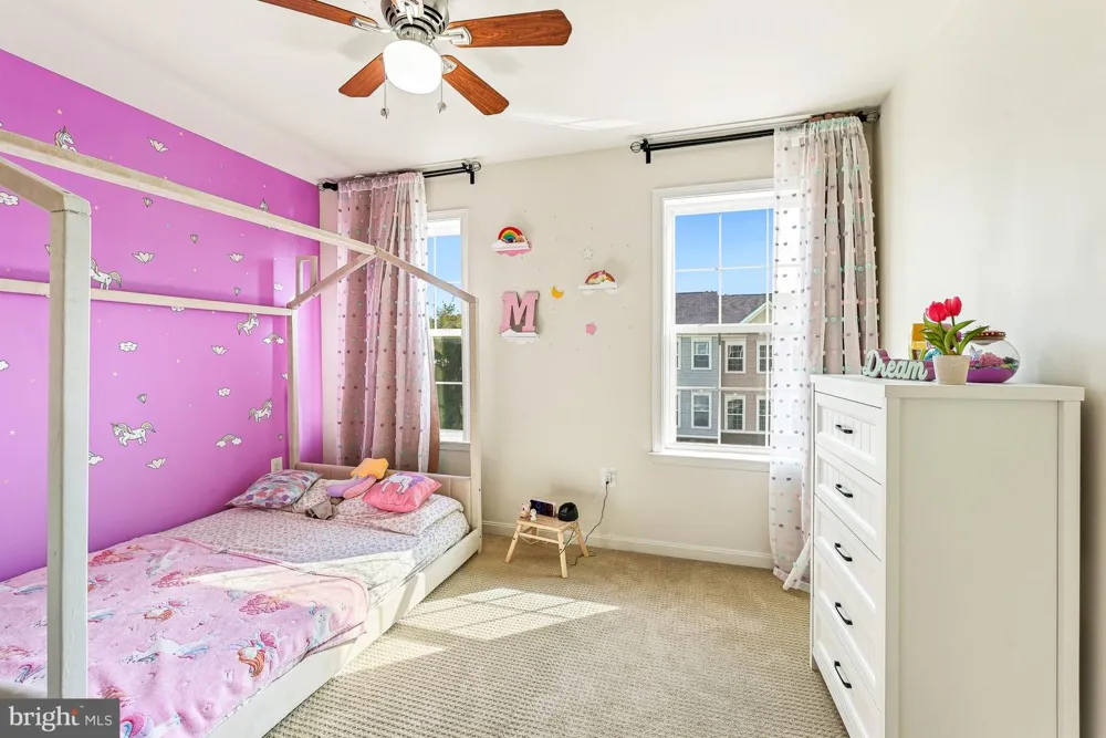 21521 WILLOW BREEZE SQUARE Ashburn, VA 20147