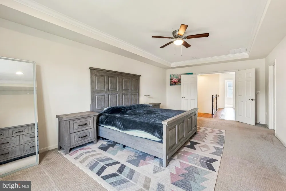 21521 WILLOW BREEZE SQUARE Ashburn, VA 20147