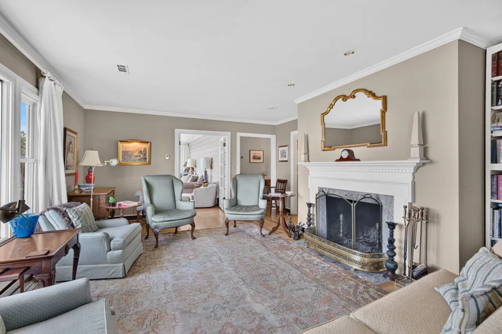 424 W Brow Road Lookout Mountain, TN 37350