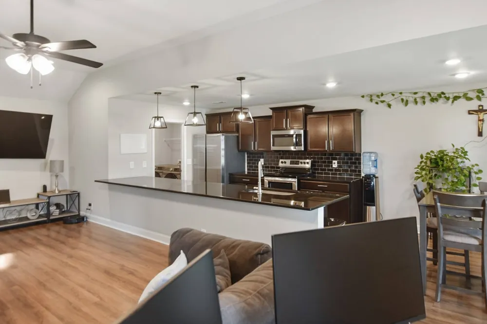 2909 Darrow Road Clarksville, TN 37042