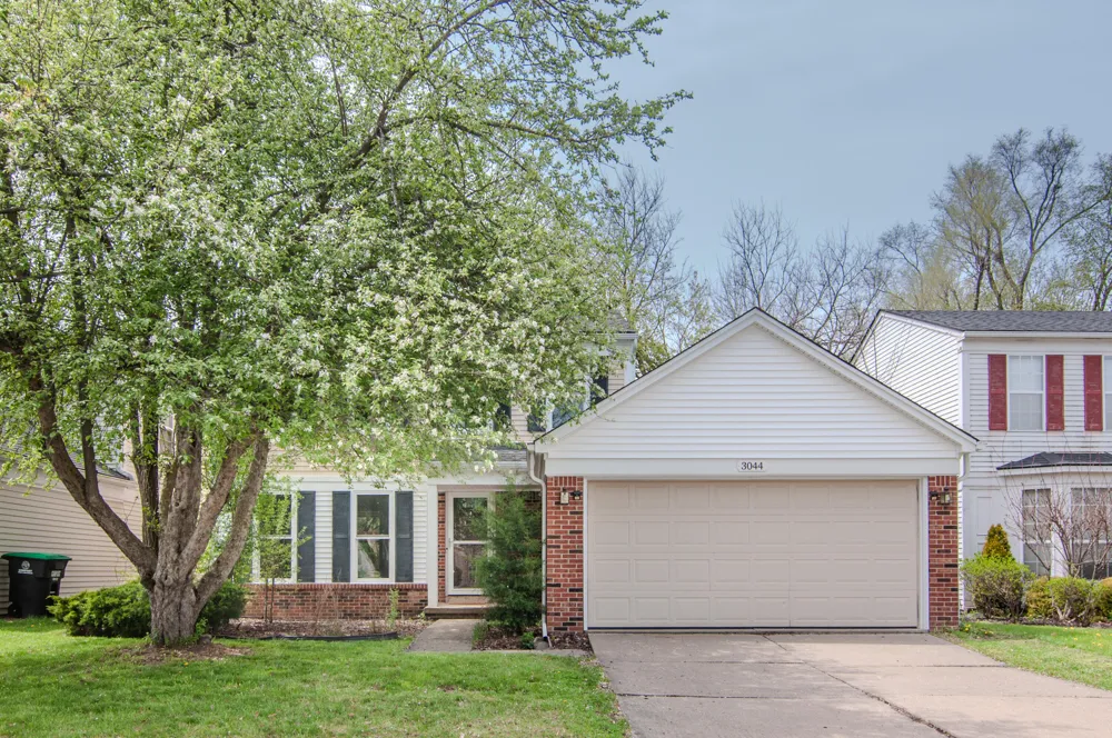 3044 Turnberry Lane Ann Arbor City, MI 48108