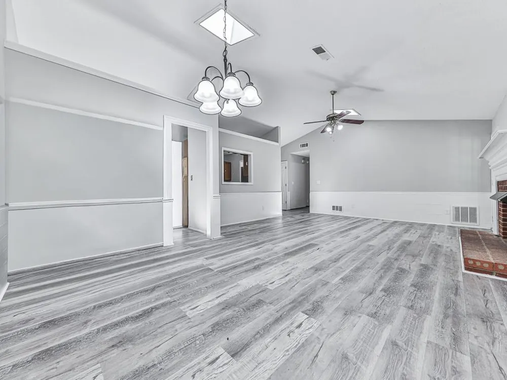 650 Radford Circle Woodstock, GA 30188