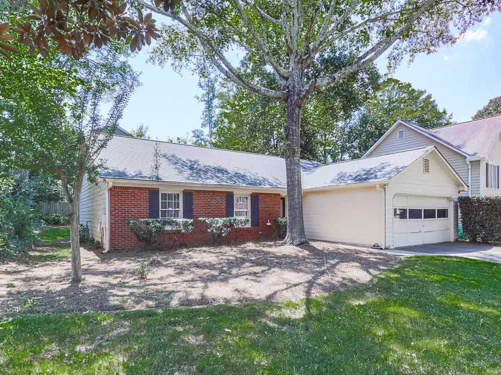 650 Radford Circle Woodstock, GA 30188