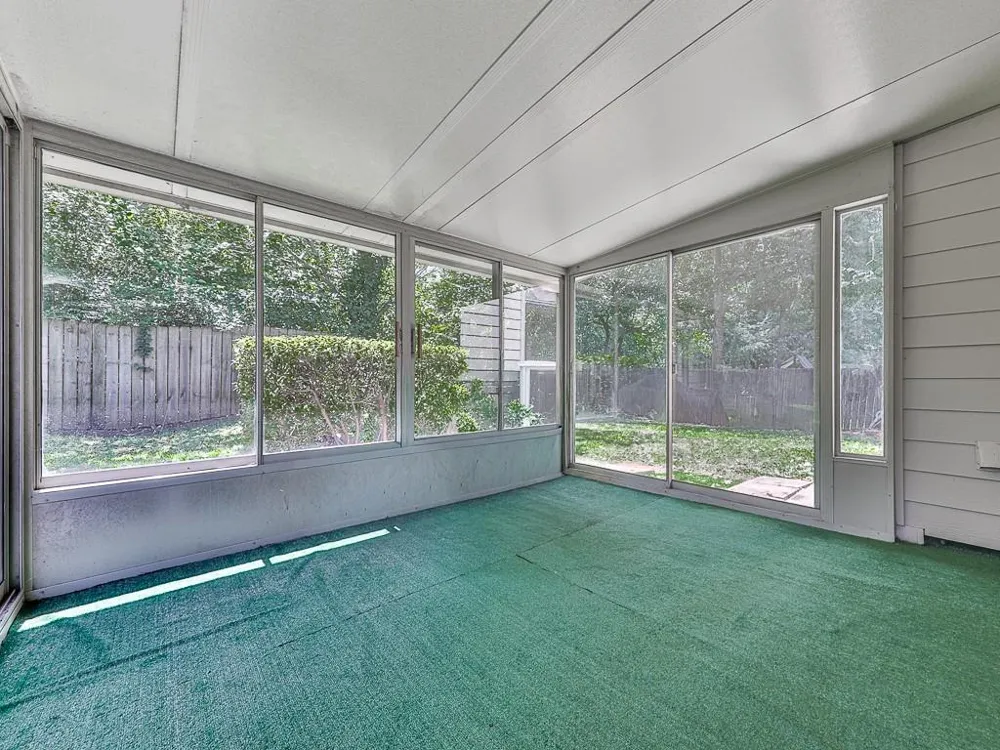 650 Radford Circle Woodstock, GA 30188