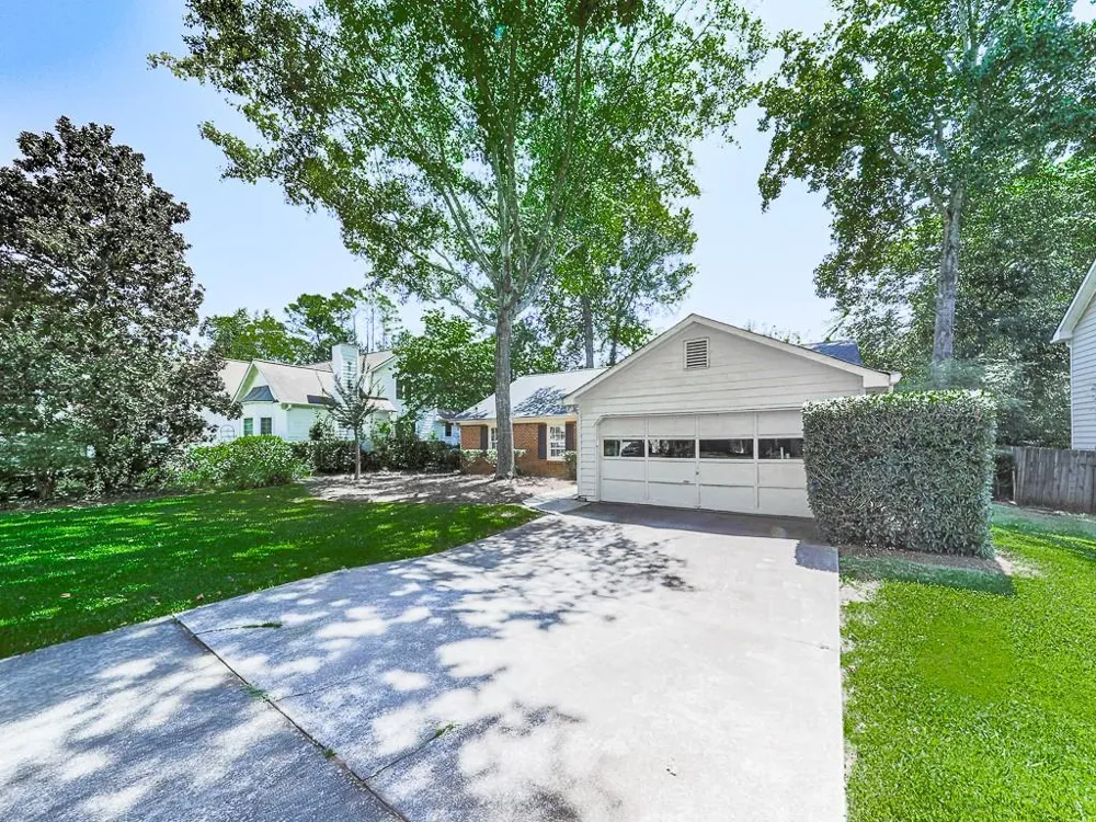 650 Radford Circle Woodstock, GA 30188