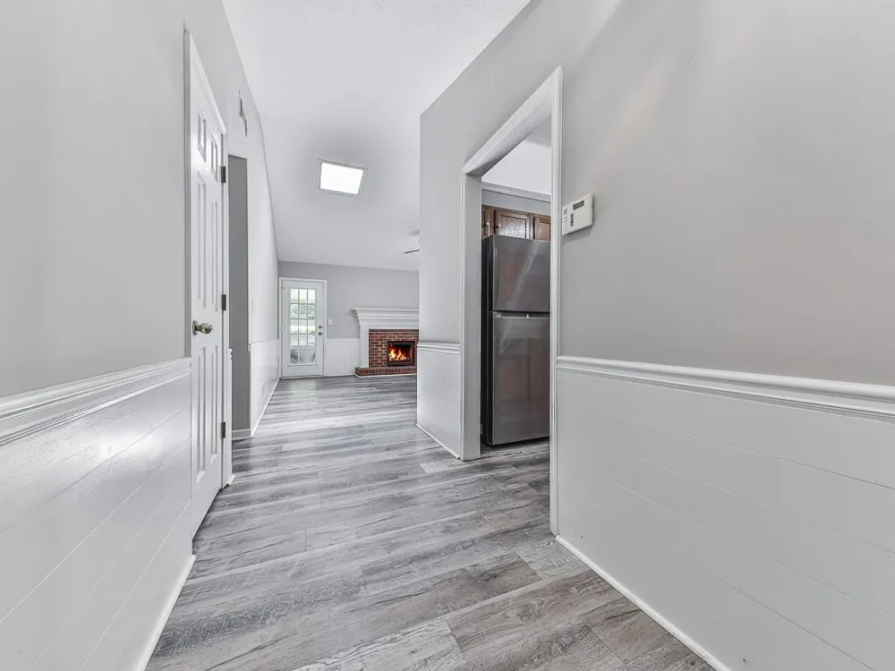 650 Radford Circle Woodstock, GA 30188