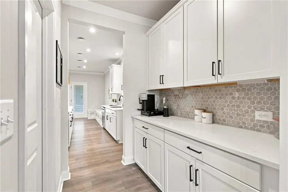 136 Ledgemont Way Acworth, GA 30101