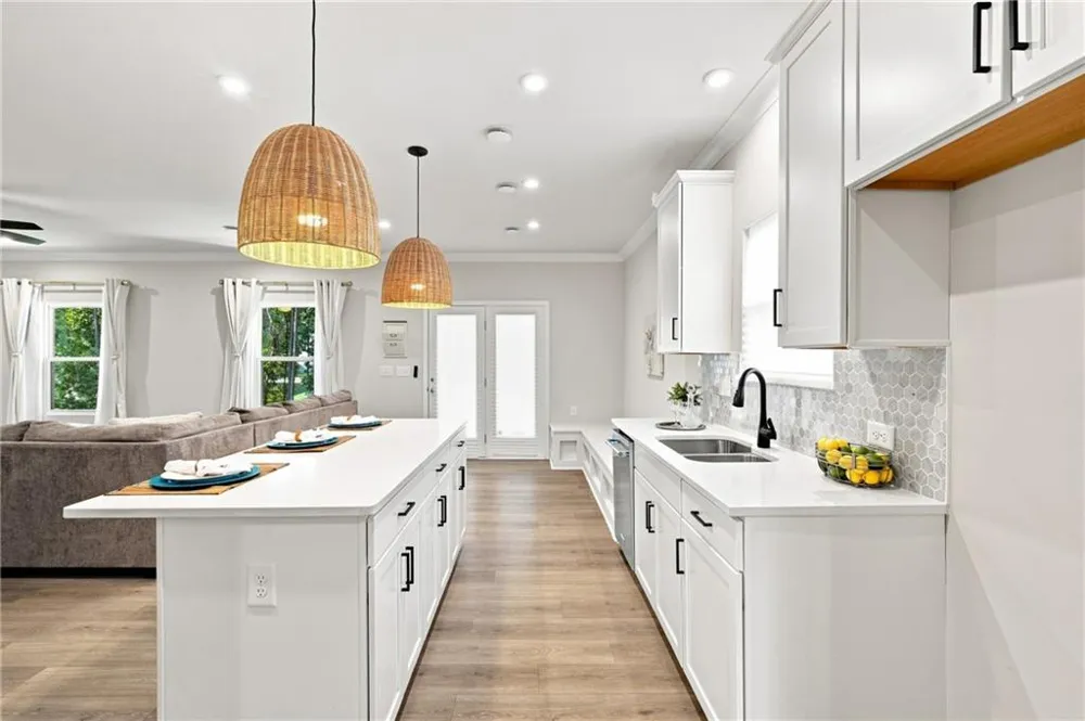 136 Ledgemont Way Acworth, GA 30101