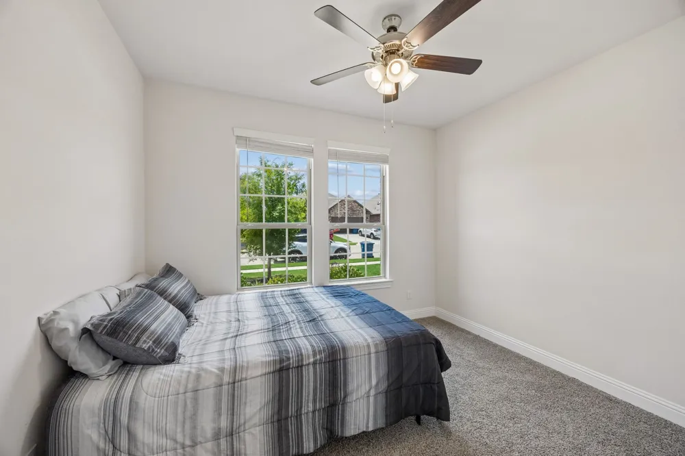 11233 Gold Pan Trail Aubrey, TX 76227