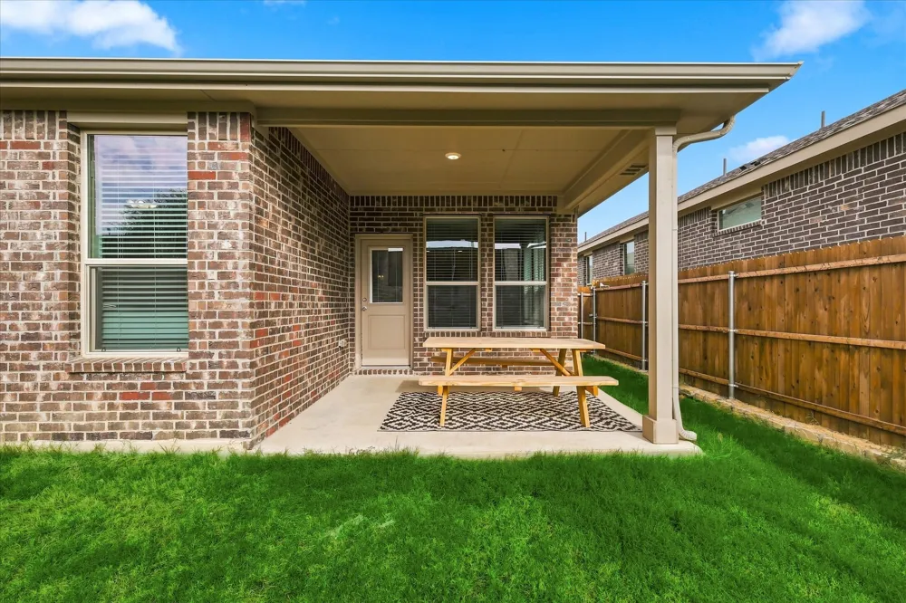 141 Medina Lane Rhome, TX 76078
