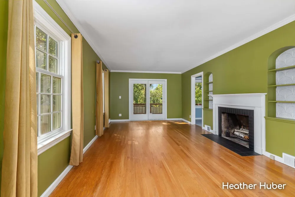 1860 Michigan Street NE Grand Rapids, MI 49503