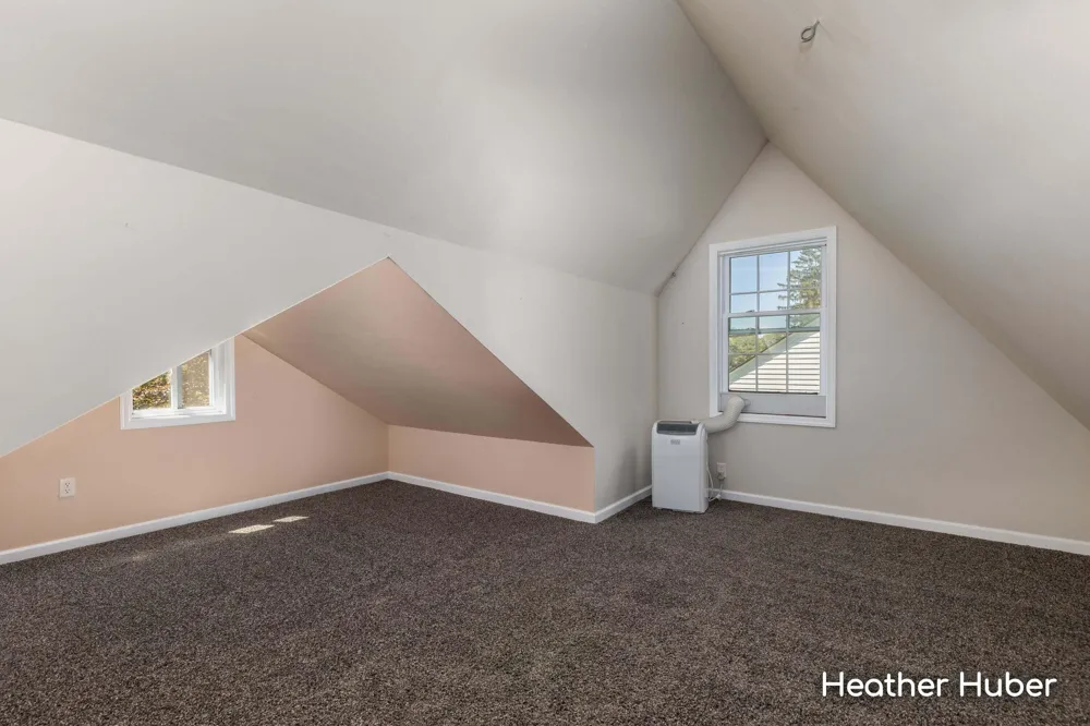 1860 Michigan Street NE Grand Rapids, MI 49503
