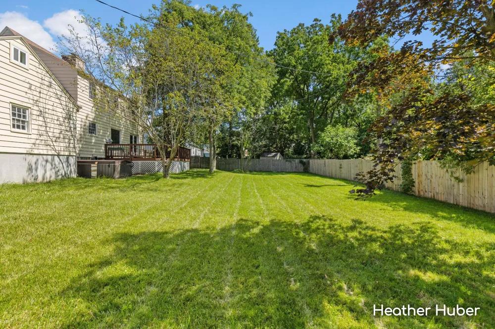 1860 Michigan Street NE Grand Rapids, MI 49503