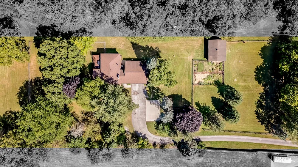 6549 Napier Road Plymouth, MI 48170