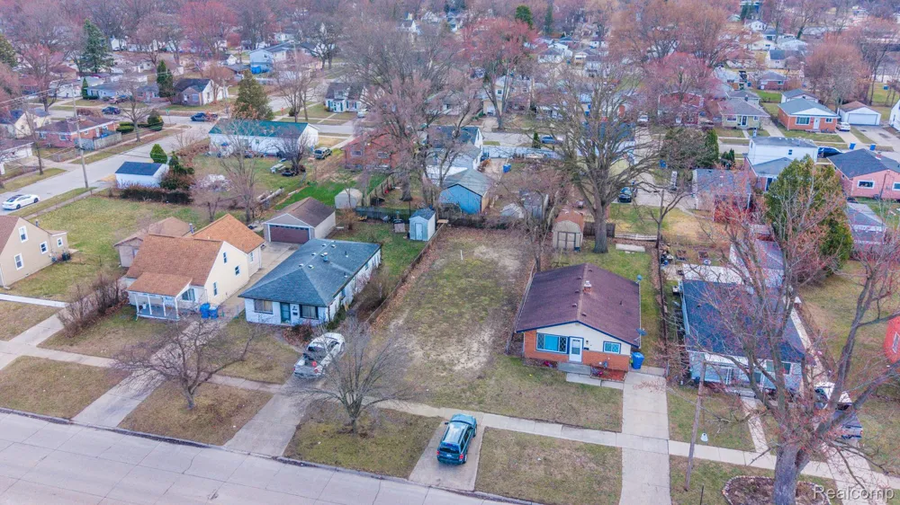 25659 Annapolis Street Dearborn Heights City, MI 48125