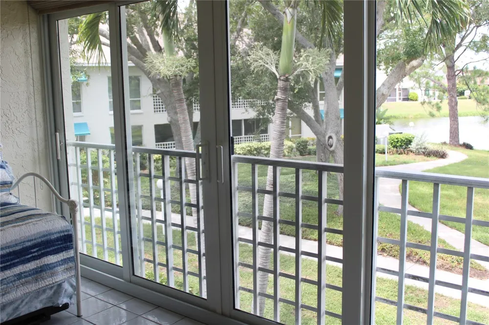 327 108TH STREET W #327 Bradenton, FL 34209
