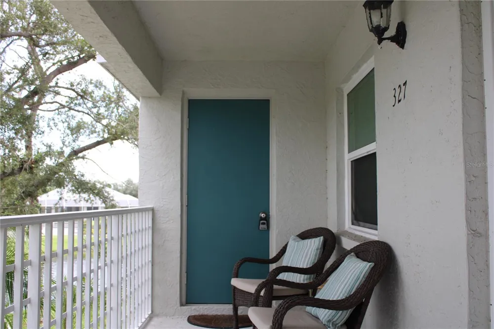 327 108TH STREET W #327 Bradenton, FL 34209