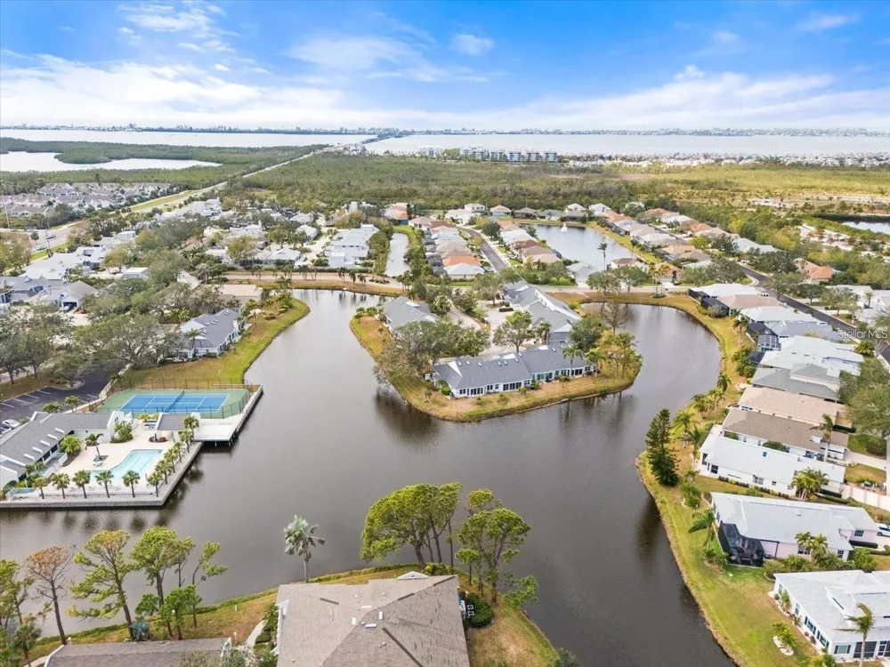 327 108TH STREET W #327 Bradenton, FL 34209