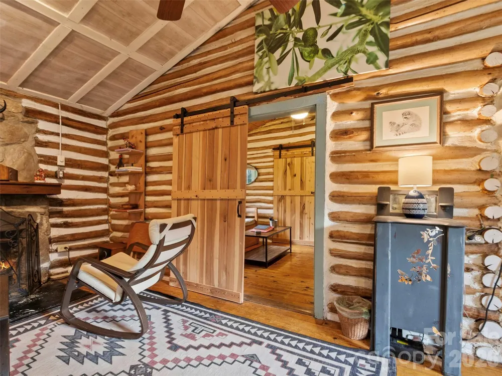 142 Cold Spring Road Burnsville, NC 28714