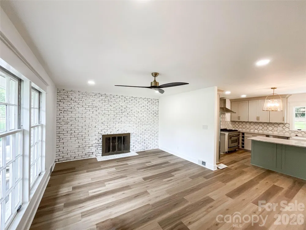3011 Parkstone Drive Charlotte, NC 28210
