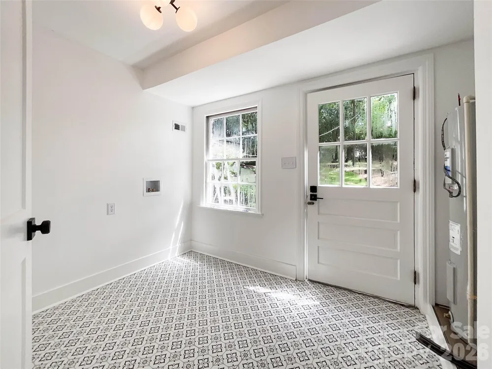 3011 Parkstone Drive Charlotte, NC 28210