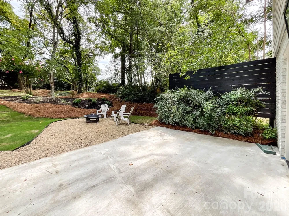 3011 Parkstone Drive Charlotte, NC 28210