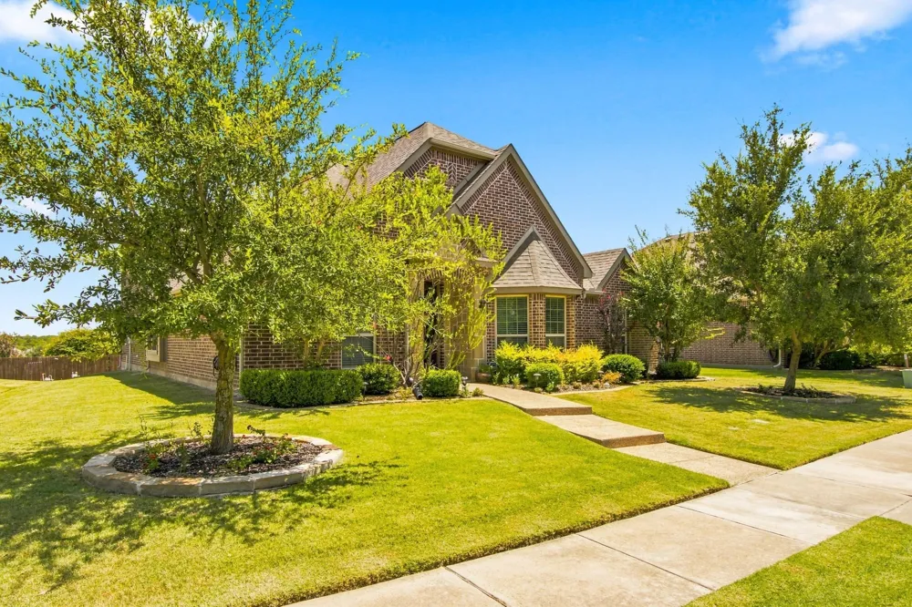 6828 Flicker Lane Plano, TX 75074