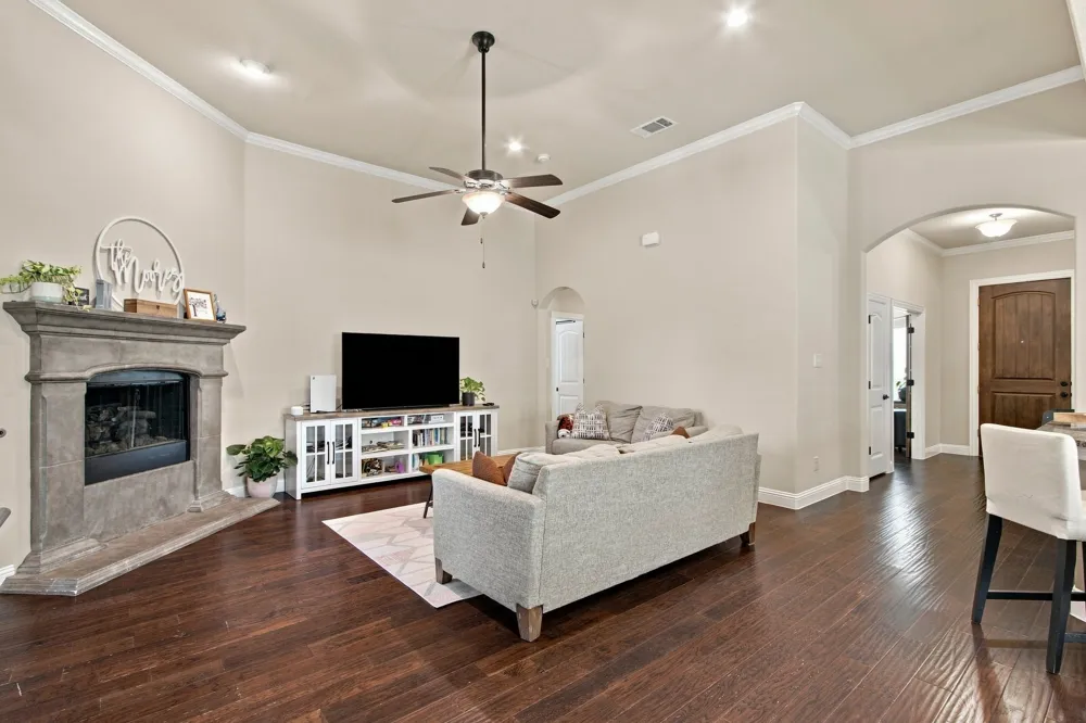 6828 Flicker Lane Plano, TX 75074