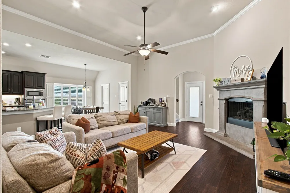 6828 Flicker Lane Plano, TX 75074