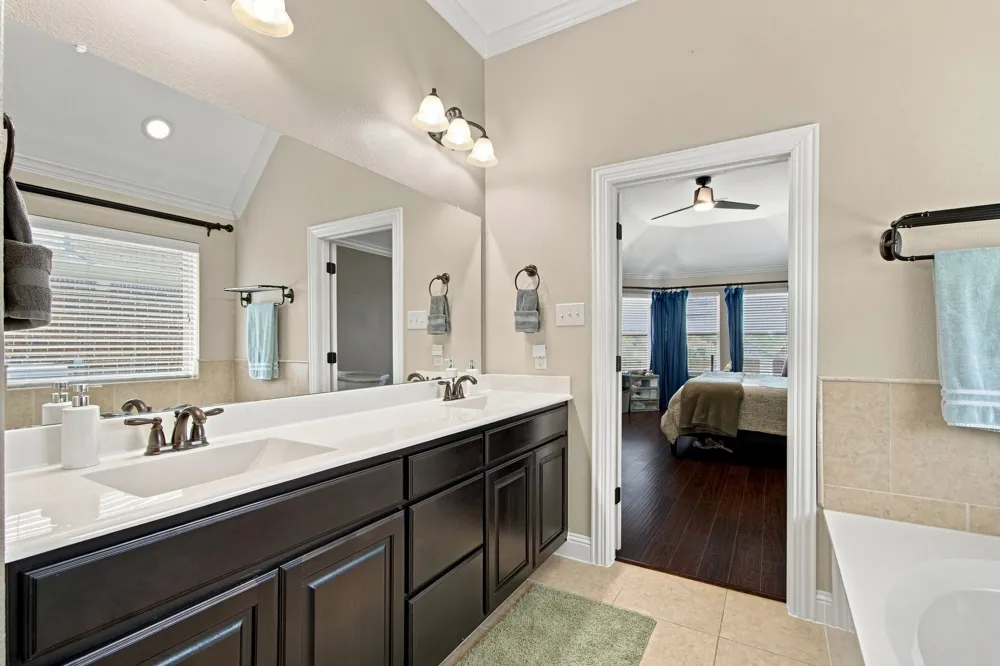 6828 Flicker Lane Plano, TX 75074