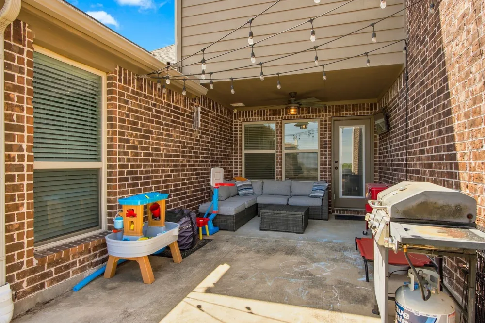 6828 Flicker Lane Plano, TX 75074