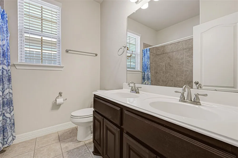 508 Township Drive League City, TX 77573