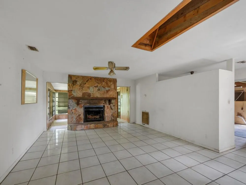 490 Sandia Avenue Port St. Lucie, FL 34983
